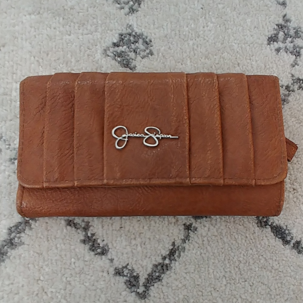 Jessica Simpson wallet